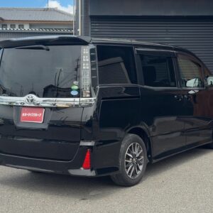 ヴォクシー　ZS