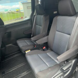 ヴォクシー　ZS