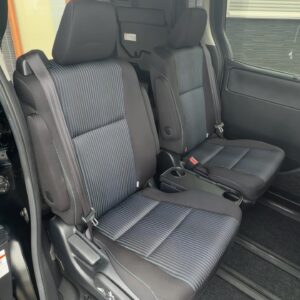 ヴォクシー　ZS