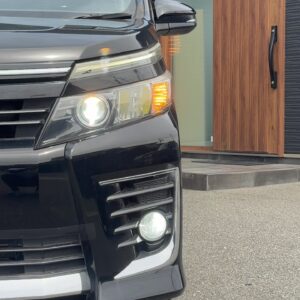 ヴォクシー　ZS
