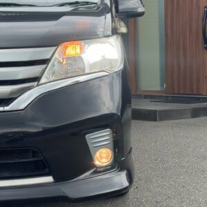 セレナ　ハイウェイスター S-HV エアロモード