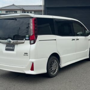 ノア　HV　Si　W×B