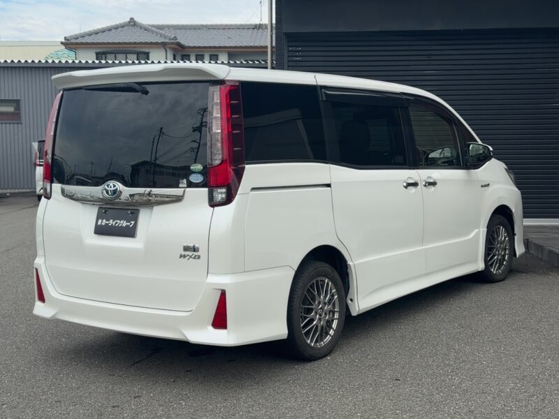ノア HV Si W×B