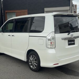 ヴォクシー　ZS煌　【ユーザー買取車両】