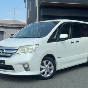セレナ　ハイウェイスター　S-ハイブリッド　Vセレクション