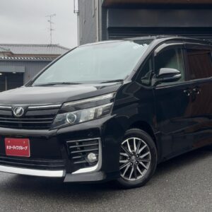 ヴォクシー　ZS