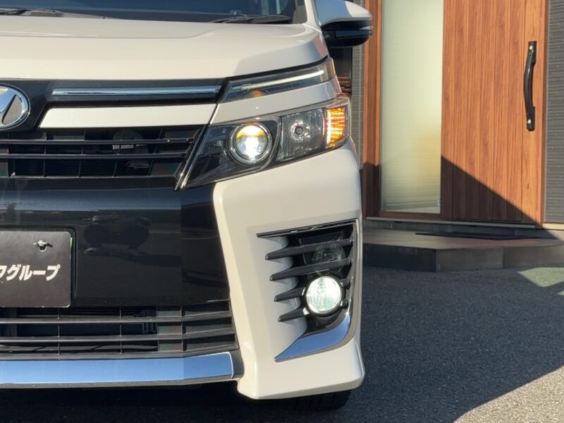 ヴォクシー ZS