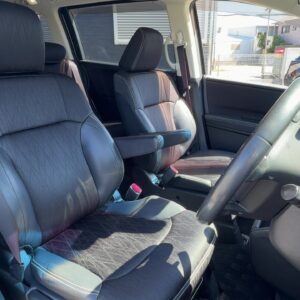オデッセイ　アブソルート【総合評価優良車】