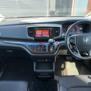 オデッセイ　アブソルート【総合評価優良車】