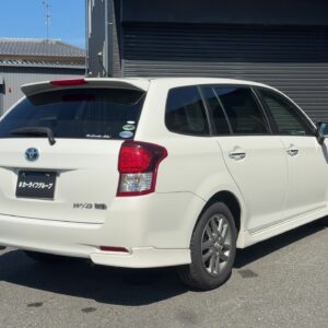 トヨタ カローラフィールダー ハイブリッドGエアロツアラーW×B【総合評価優良車】