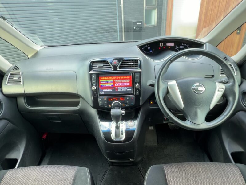 セレナ ハイウェイスター S-HYBRID アドバンスドセーフティパッケージ
