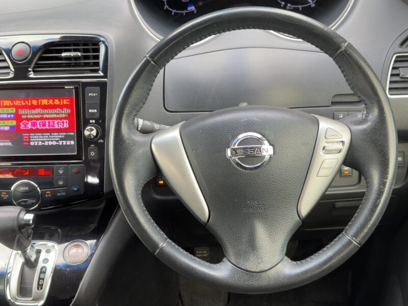 セレナ ハイウェイスター S-HYBRID アドバンスドセーフティパッケージ