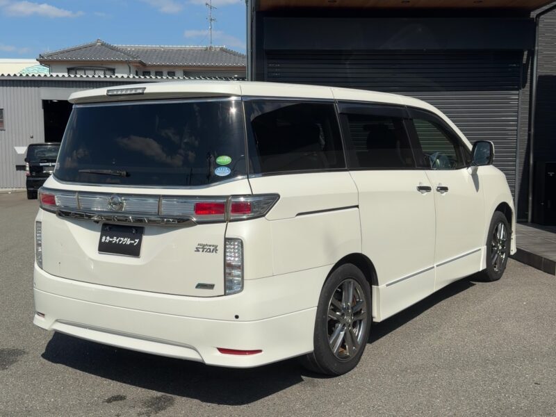 エルグランド エルグランド 250ハイウェイスター アーバンクロム【総合評価優良車】