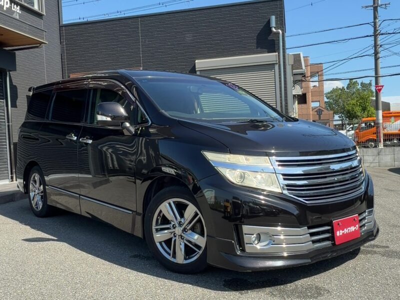 エルグランド ライダー クロクロスシート ~8人乗りタイプ~【総合評価優良車】