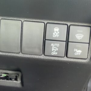シャトル ハイブリッドX 4WD